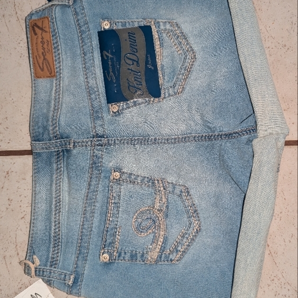 Seven7 Light Blue Denim Shorts
